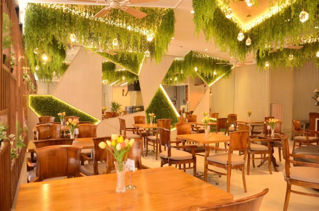 Aura One Hotel Baguio City Екстериор снимка