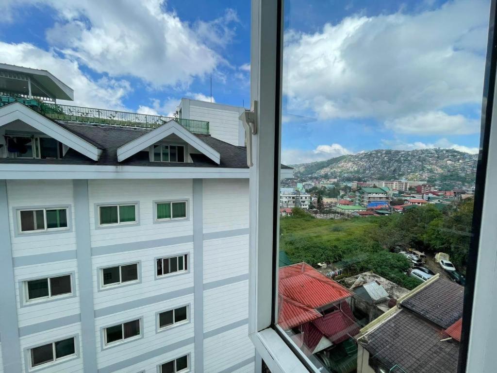 Aura One Hotel Baguio City Екстериор снимка