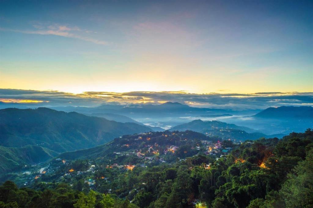Aura One Hotel Baguio City Екстериор снимка