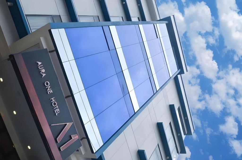 Aura One Hotel Baguio City Екстериор снимка